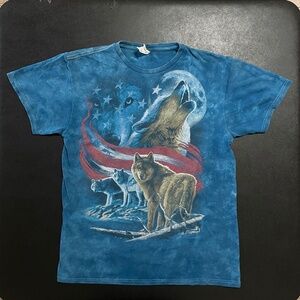 Liquid Blue USA Flag Wolf Tie Dye Shirt Medium